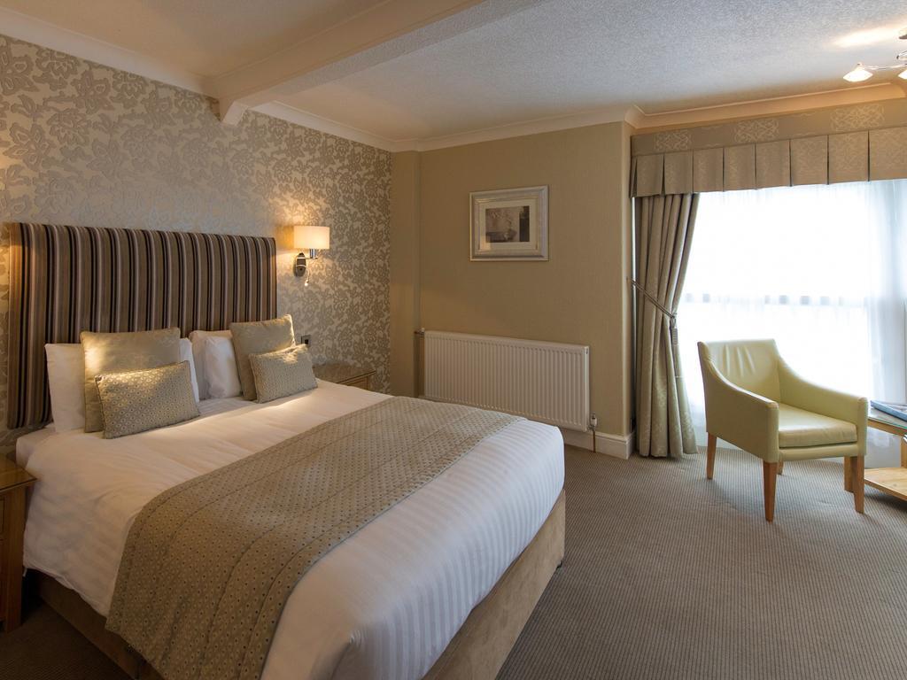 The Royal & Fortescue Hotel Barnstaple Eksteriør bilde